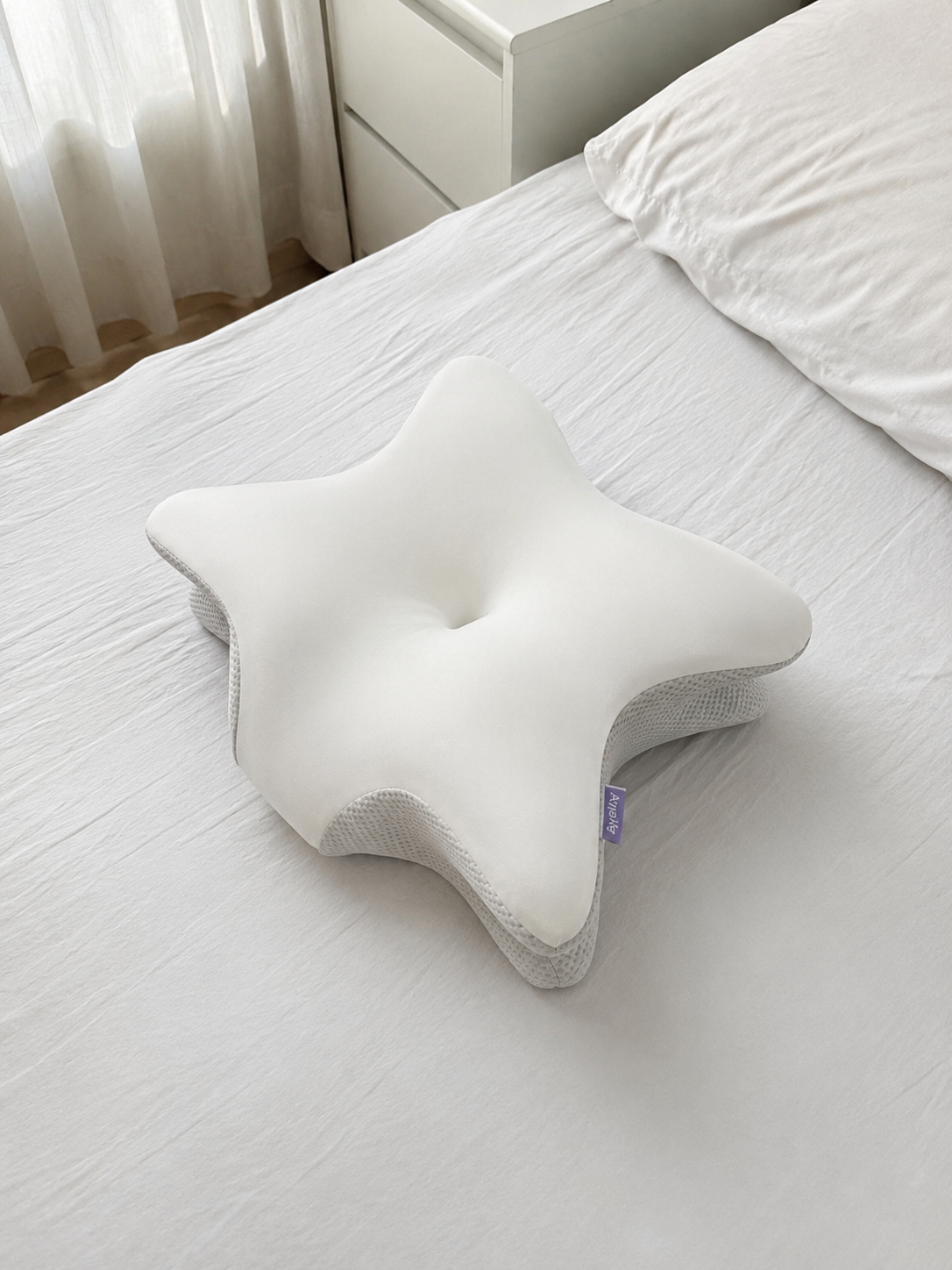 Avella CurveAlign pillow